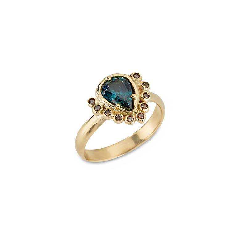 Hathor Ring - Solid Gold